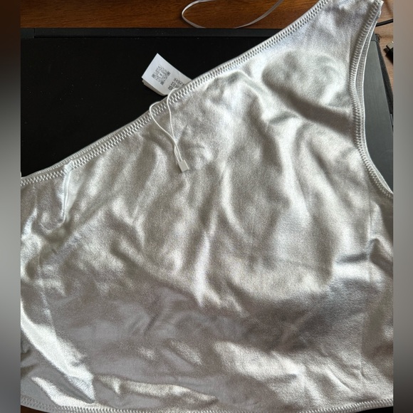 NWT Zara Asymmetrical metallic top - M - Picture 8 of 9